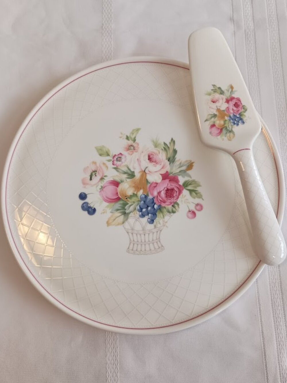 Mikasa Bone China English Bouquet Plate and Server, Made in Japan